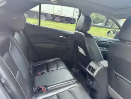 2020  Chevrolet Equinox - Image 25
