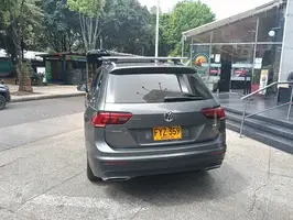 2019  Volkswagen Tiguan - Image 14