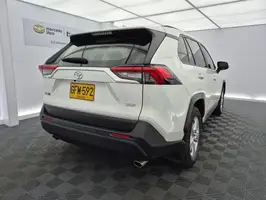 2020  Toyota Rav4 - Image 32