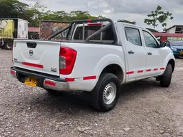 2018  Nissan Frontier - Image 12