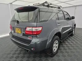 2012  Toyota Fortuner - Image 16
