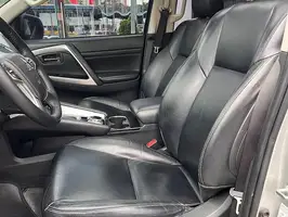 2022  Mitsubishi Unknown - Image 16