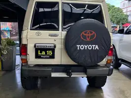 1995  Toyota Land - Image 17