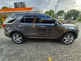 2016  Ford Explorer - Image 16