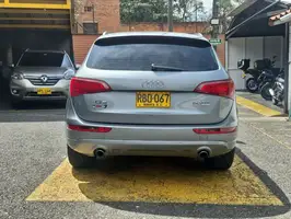 2011  Audi Q5 - Image 14