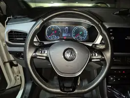 2020  Volkswagen T - Image 24