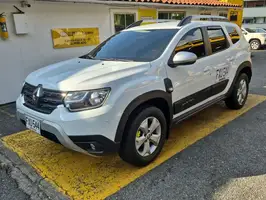 2023  Renault Duster - Image 8