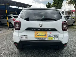 2023  Renault Duster - Image 13