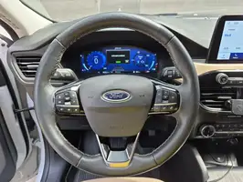 2022  Ford Escape - Image 23