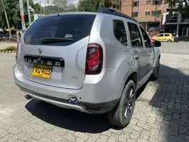 2020  Renault Duster - Image 14