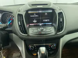 2015  Ford Escape - Image 25