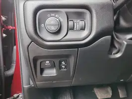 2025  Dodge Unknown - Image 29