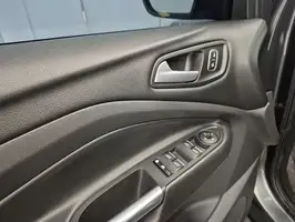 2018  Ford Escape - Image 15