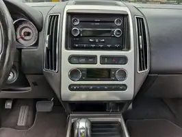 2010  Ford Edge - Image 24