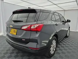 2018  Chevrolet Equinox - Image 16