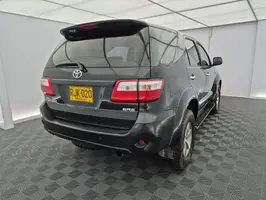 2011  Toyota Fortuner - Image 35