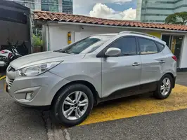 2011  Hyundai Tucson - Image 8