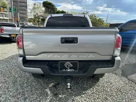 2021  Toyota Tacoma - Image 11