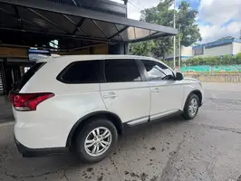 2022  Mitsubishi Unknown - Image 17