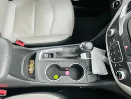 2018  Chevrolet Equinox - Image 24