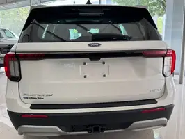 2025  Ford Explorer - Image 38