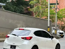 2024  Mazda 2 - Image 14