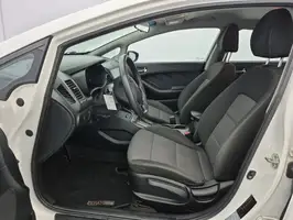 2015  Kia Cerato - Image 48