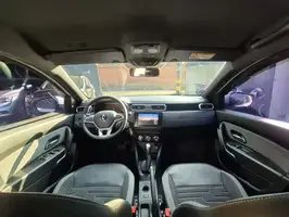 2023  Renault Duster - Image 18