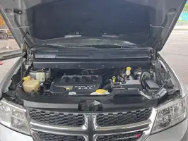 2015  Dodge Unknown - Image 32