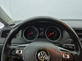 2018  Volkswagen Jetta - Image 25