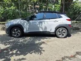 2023  Hyundai Kona - Image 9