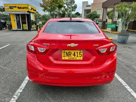2017  Chevrolet Cruze - Image 12