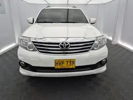 2014  Toyota Fortuner - Image 7