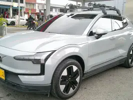 2025  Volvo Unknown - Image 7