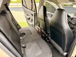 2013  Hyundai I10 - Image 9