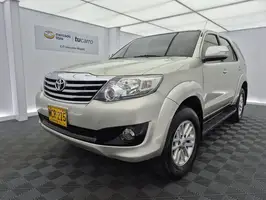 2012  Toyota Fortuner - Image 6