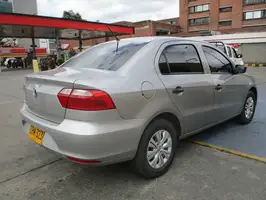 2019  Volkswagen Voyage - Image 13