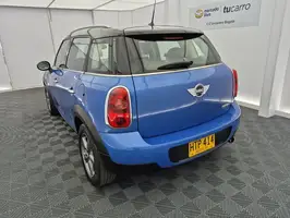 2013  Hyundai Unknown - Image 14