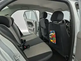 2019  Volkswagen Voyage - Image 40