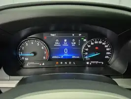 2023  Ford Explorer - Image 33