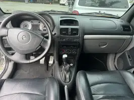 2010  Renault Clio - Image 15