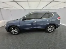 2017  Nissan X - Image 10