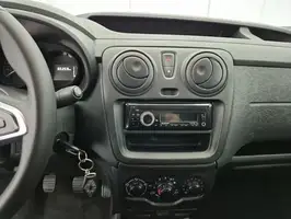 2021  Renault Kangoo - Image 9