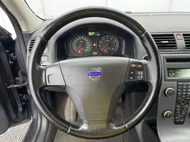 2013  Volvo Unknown - Image 22