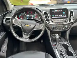 2020  Chevrolet Equinox - Image 31