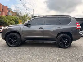 2011  Toyota Prado - Image 19