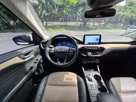 2022  Ford Escape - Image 21