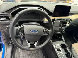 2022  Ford Escape - Image 21