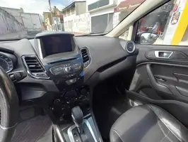2014  Ford Fiesta - Image 25