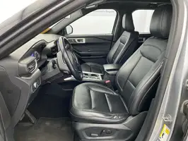 2020  Ford Explorer - Image 18